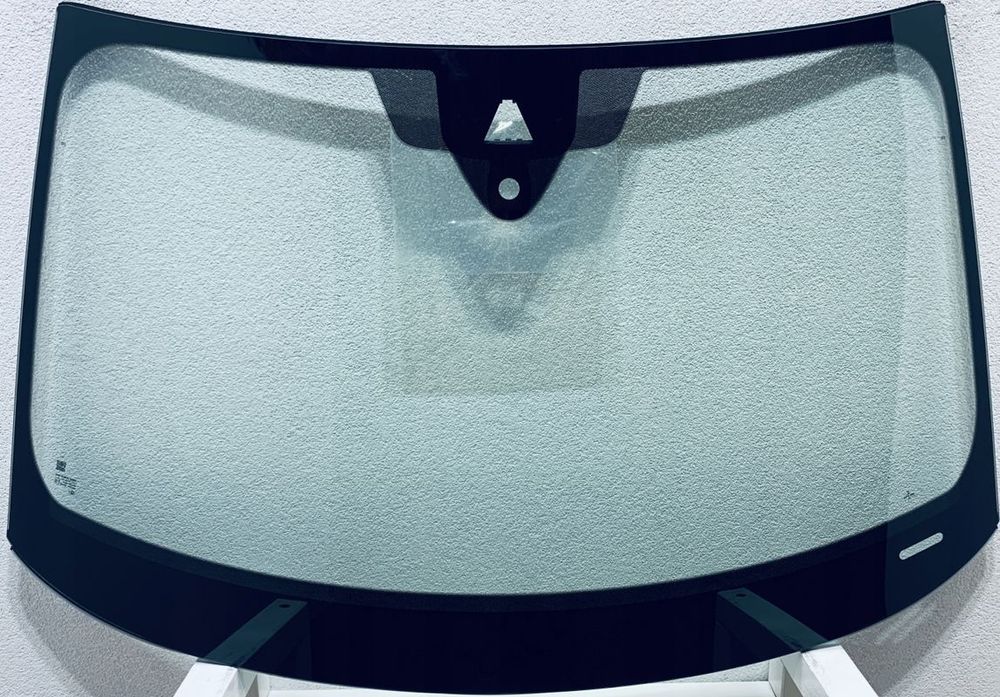 Szyba czołowa przednia AUDI Q3 2018- AKUSTYKA+KAMERA+SENSOR