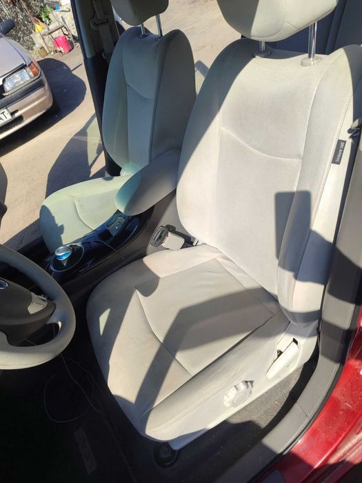 nissan leaf салон бежевий 3 сидіння в зборі з обшивками