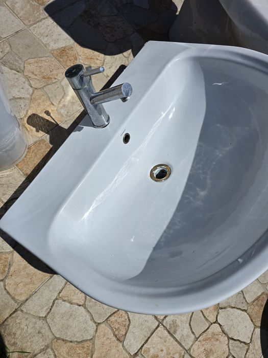 Louças de casa de banho