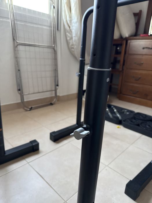 Conjunto Barras paralelas + halteres ajustaveis 20kg