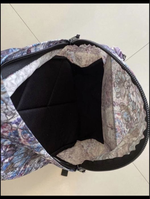 Mochila escolar Guts