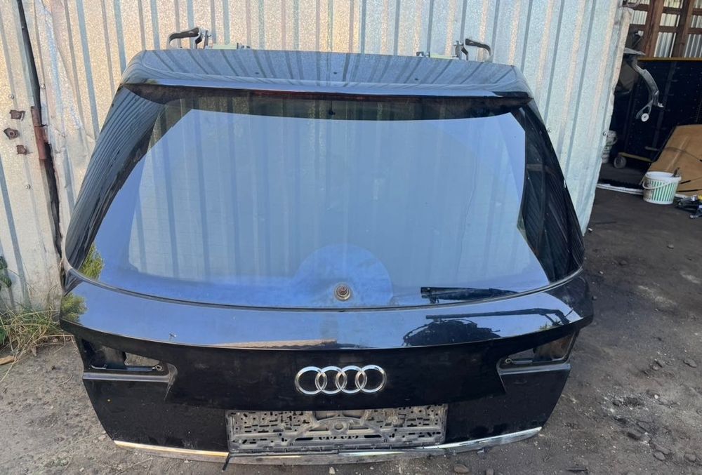 Кляпа караван а6-C7(2016-рест) LZ9Y