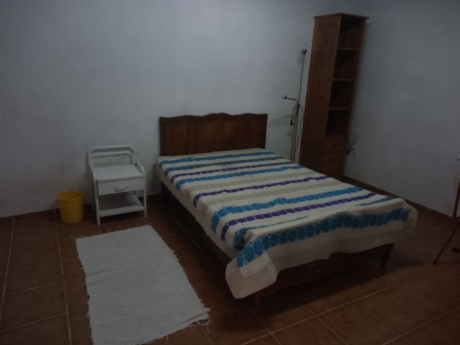 Quarto para alugar em Ourém