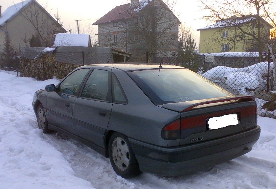 Reno Safrane Renault 1 Lampy Przód Tył Blenda Klapy Lusterka Klamki 94