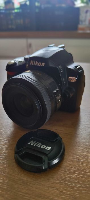 NIKON D60 + Nikkor AF-S 35mm