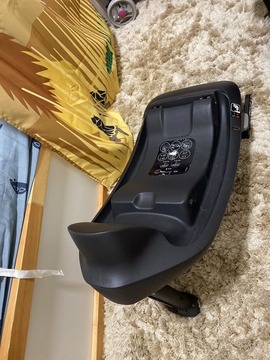 Ovinho e base isofix