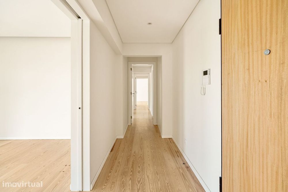 Apartamento T3 com jardim, Amoreira, Cascais