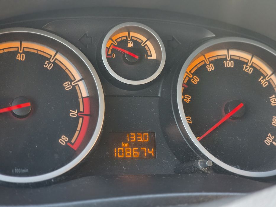 Opel Corsa D 1.2 (2010)