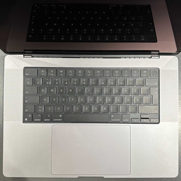 MacBook Pro 16" 2021 M1 Pro 16Gb RAM 1Tb SSD Space Gray РОЗПРОДАЖ!