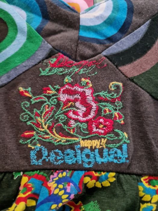 Zjawiskowa sukienka Desigual xs
