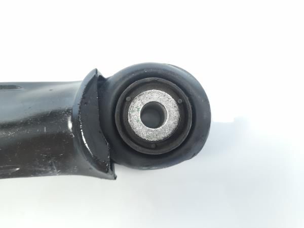 Braço de suspensão trás direito MERCEDES-BENZ Classe C (W203)