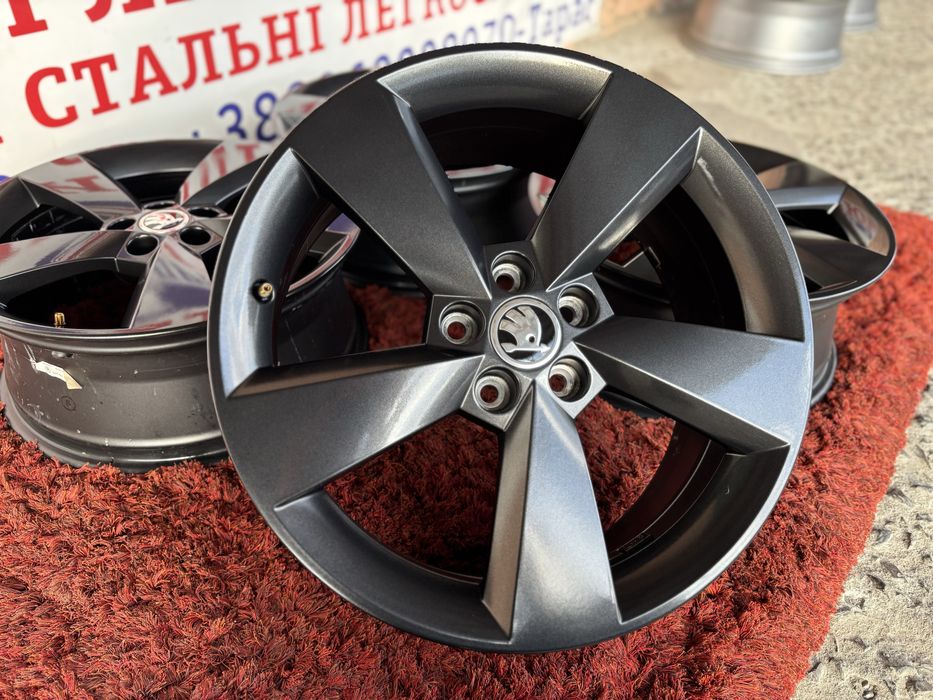 Original Skoda Octavia Rs Fabia Roomster Volkswagen R17 5x100