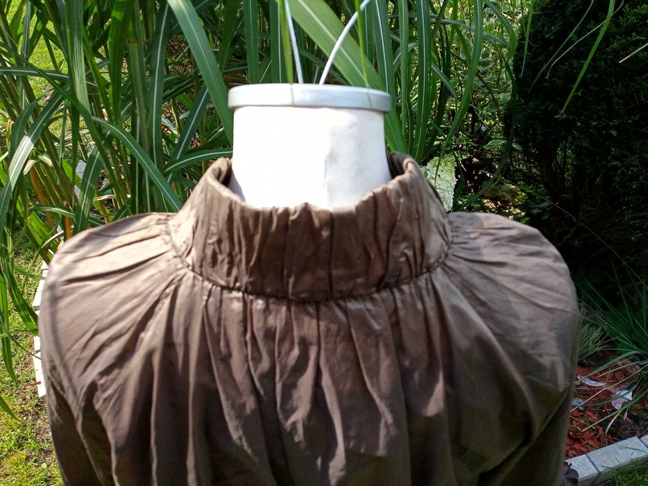 leciutki płaszczyk wiązany bufki Monnari