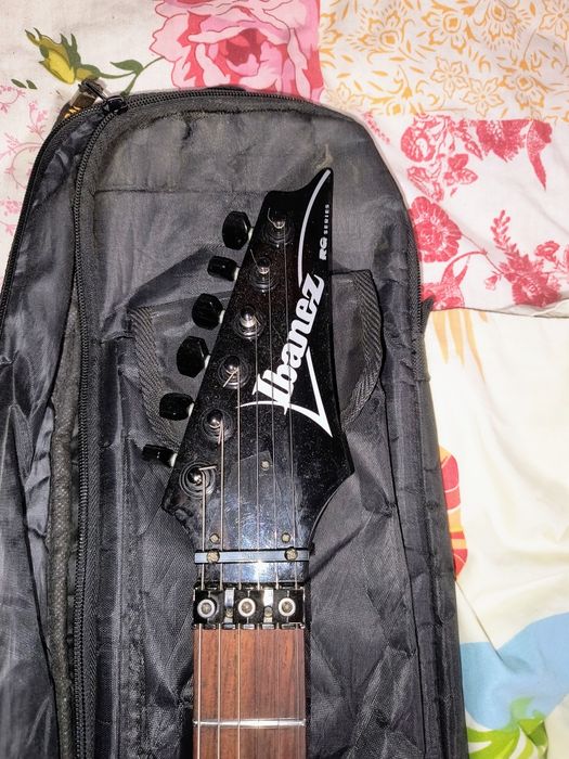 Ibanez rg370dx jevels blue