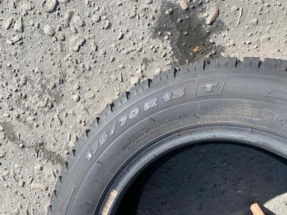 Шини 175/70 R13 пара Michelin  6,8мм, зима