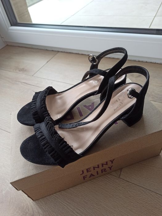 Sandałki czarne damskie