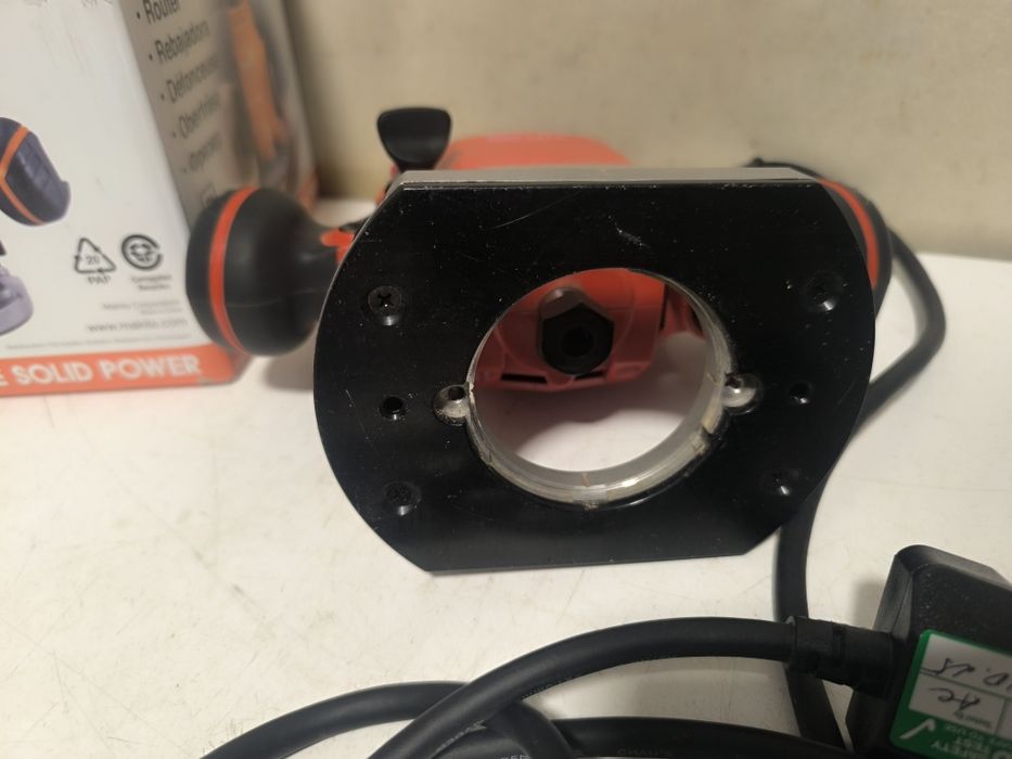 Frezarka makita m3601