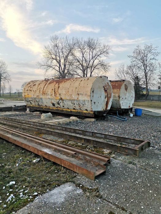 cysterna kolejowa 2 sztuki