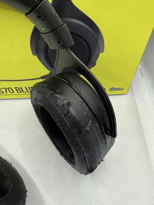 Słuchawki CORSAIR HS70 okazja!