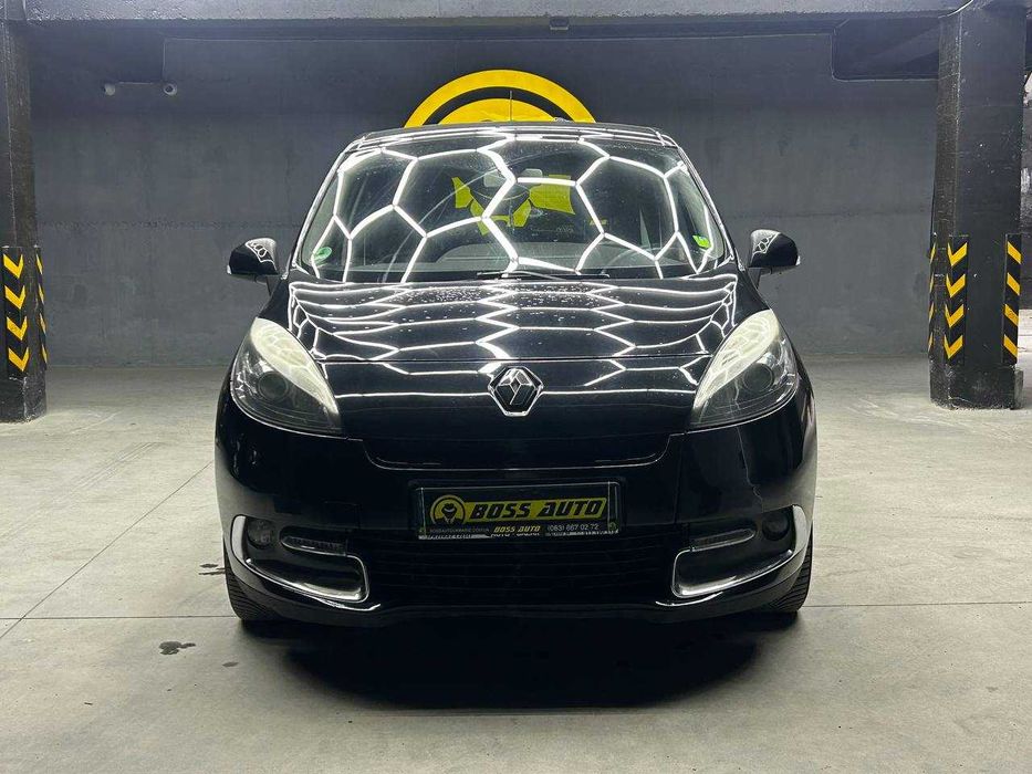 Renault Megane Scenic 2013