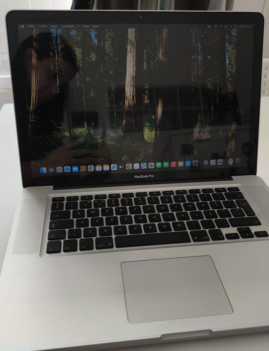 Macbook Pro 15” i7 Quad-core 16gb RAM