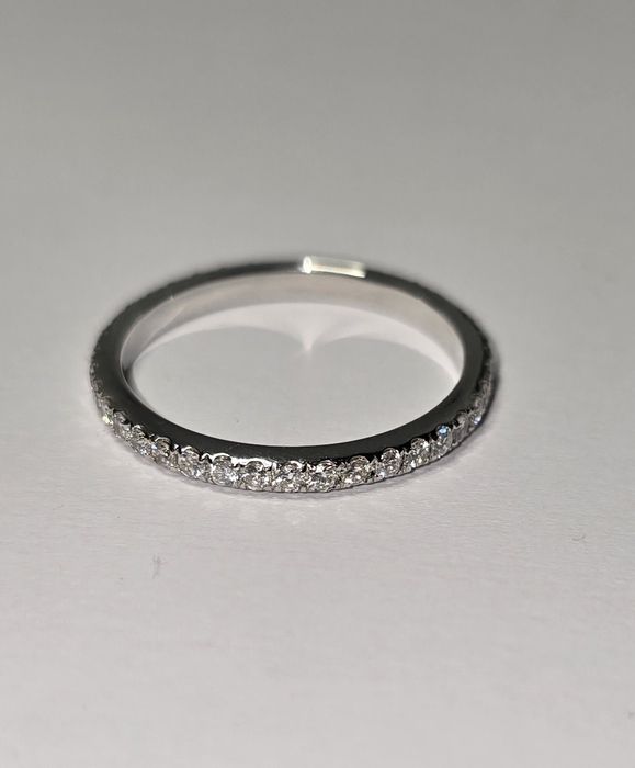 Каблучка з діамантами Tiffany