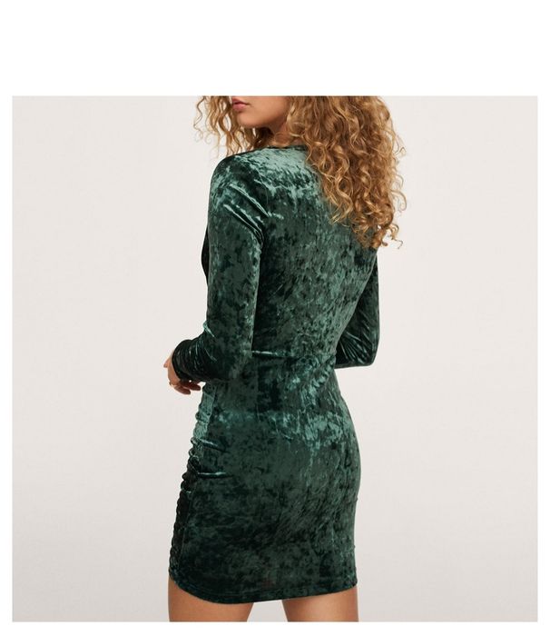 Оксамитова сукня з рюшами Манго