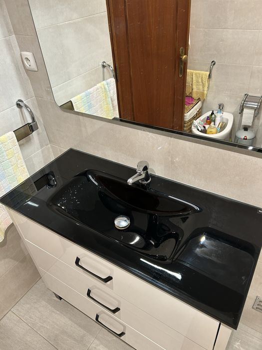 Lavatório VERSÁTIL Preto 101x46cm