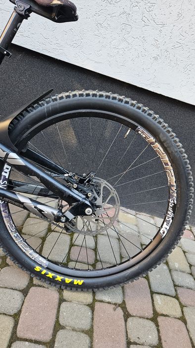 YT Tues 2016 року