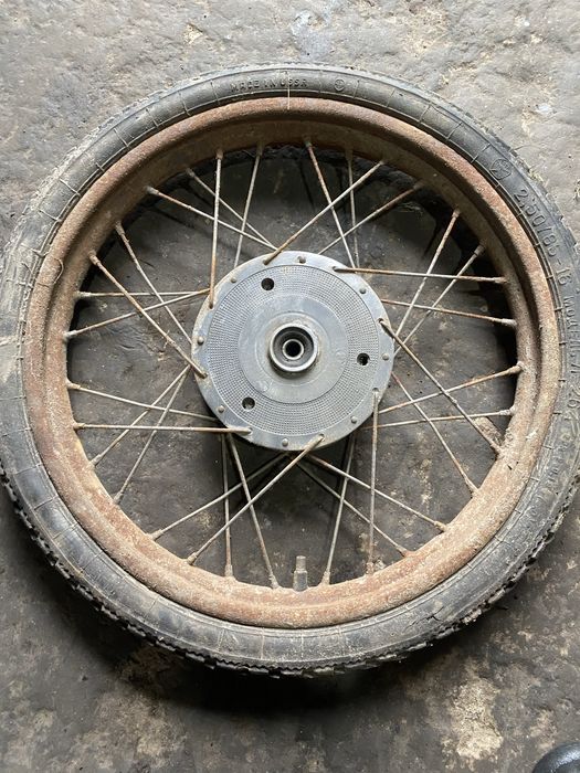 Продама колеса на мопед карпати