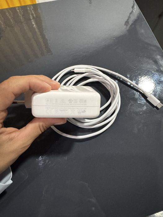 MacBook Pro M2 (2022) – Like New | Warranty Until November 202664283843966849124