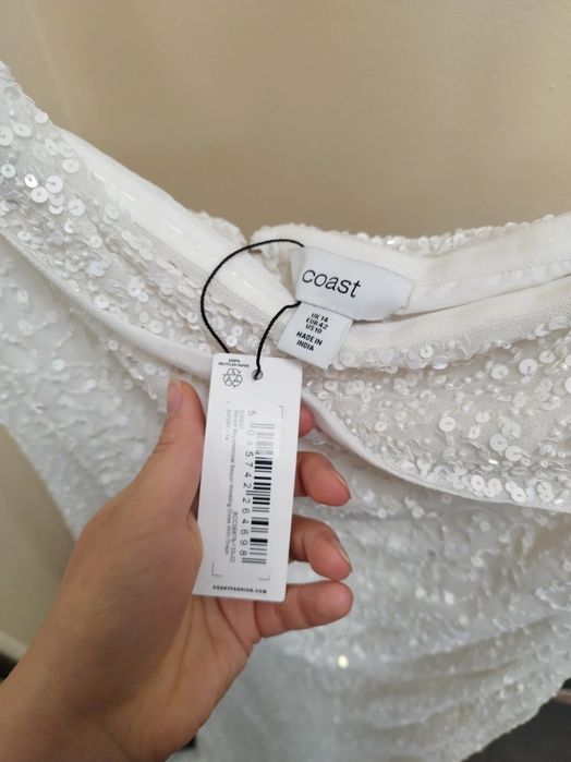 Cekinowa suknia NOWA