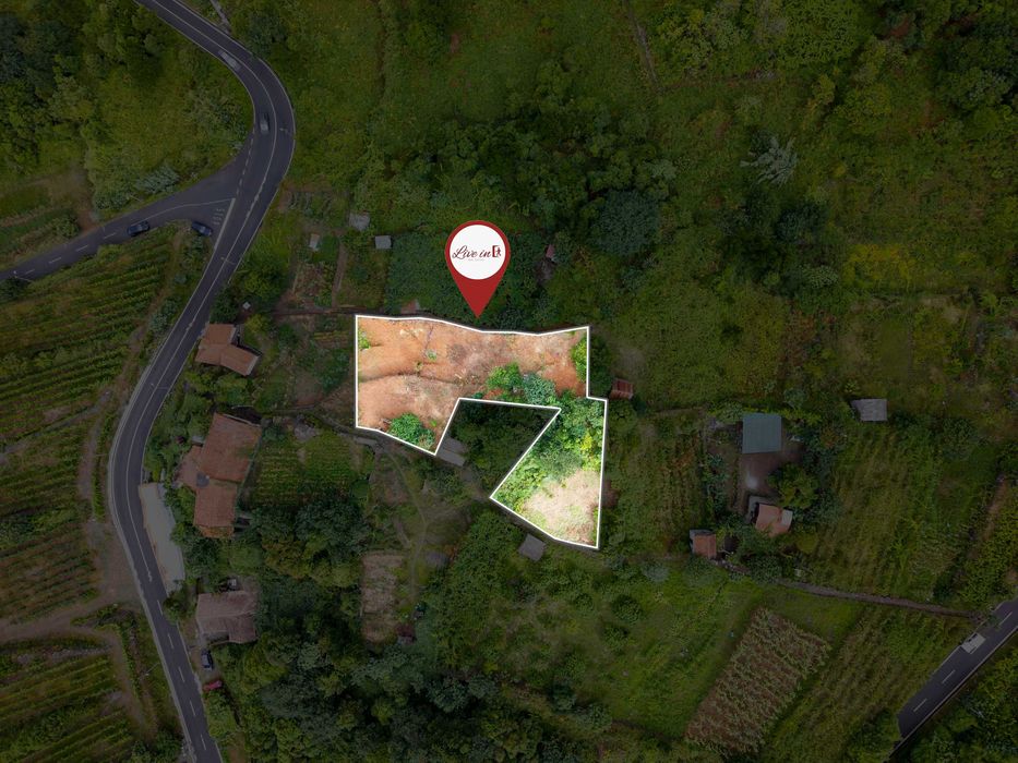 Terreno com vistas de sonho no Arco de São Jorge