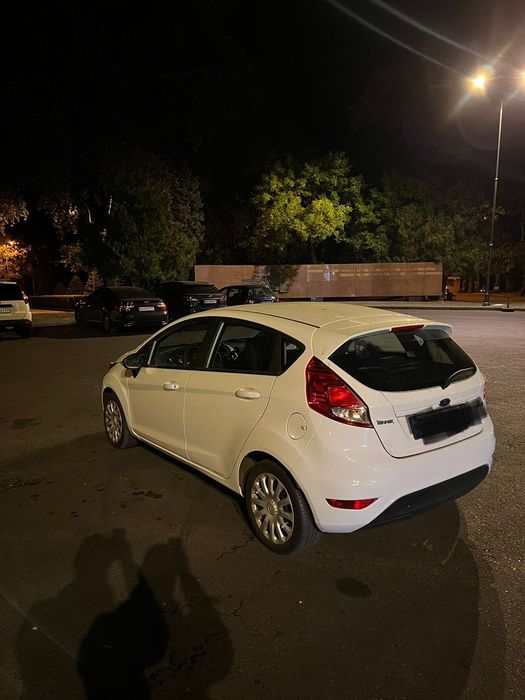 FORD FIESTA 2016 VIN WF0DXXGAKDGY82758 фото оголошення 5 з 8