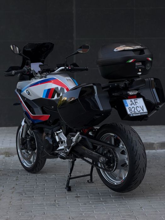 BMW F900XR - FULL EXTRAS! Como Nova!