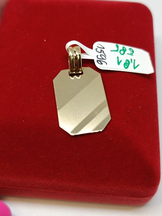 Złoty wisiorek blaszka, złoto próby 585