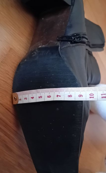 Botas de pele castenhas