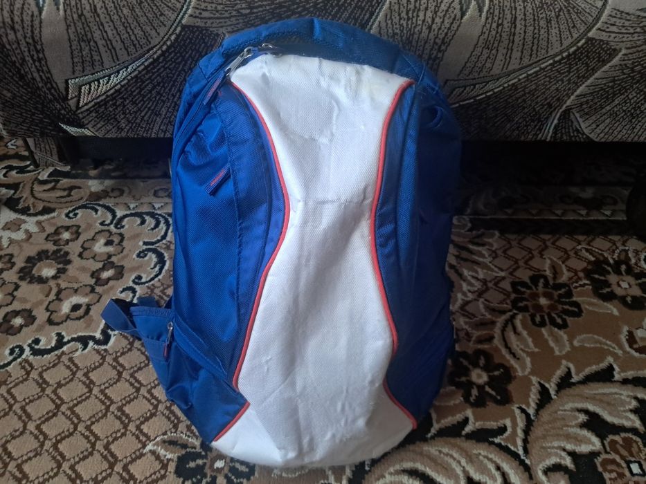 Продається рюкзак універсальний