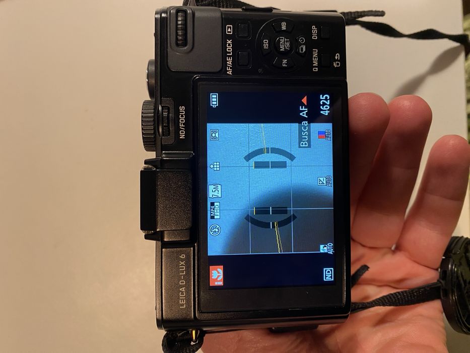 Leica D-lux 6 - compacta premium - como nova