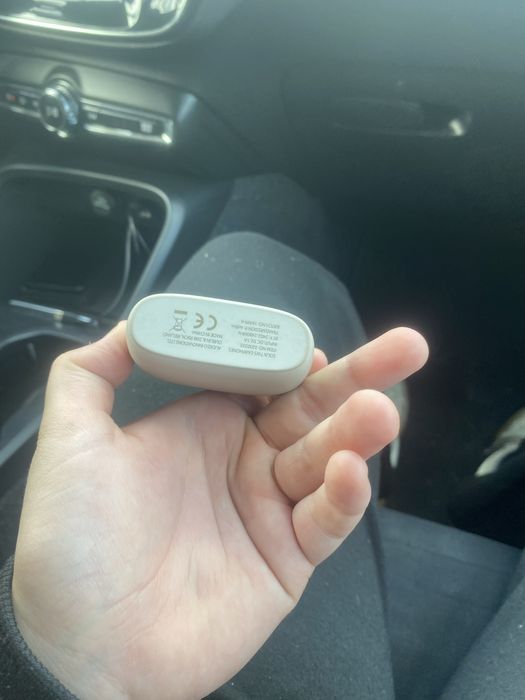 Vendo fones de ouvidos  de bluetuth sem fio da marca solix