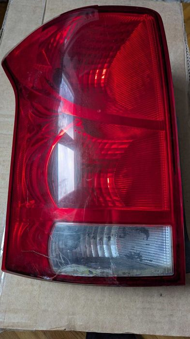 2007-2009 Suzuki xl7 левый задний фонарь