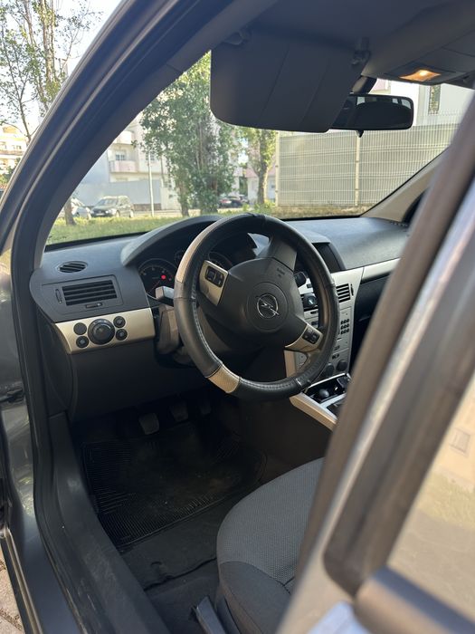 Opel Astra H Carrinha 1.3 CDTI • 175.000 km • IUC Antigo
