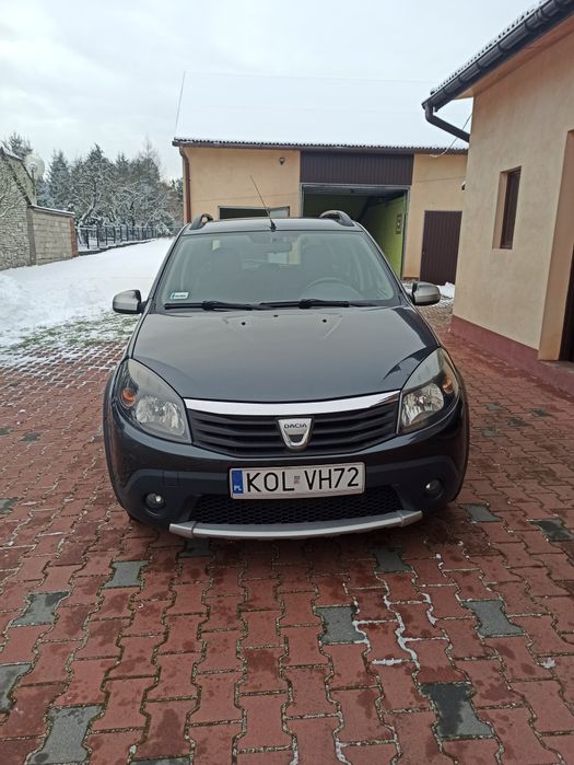 Dacia Sandero Stepway 2009 r. 1.6 mpi