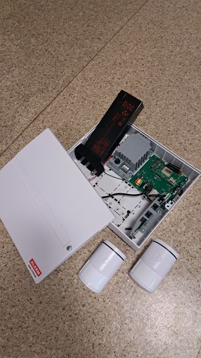 System alarmowy Jablotron