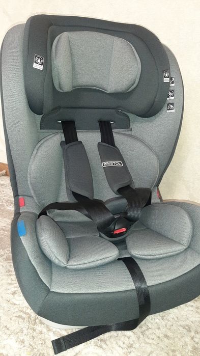 Продаю автокрісло El Camino ME 1080 Bristol