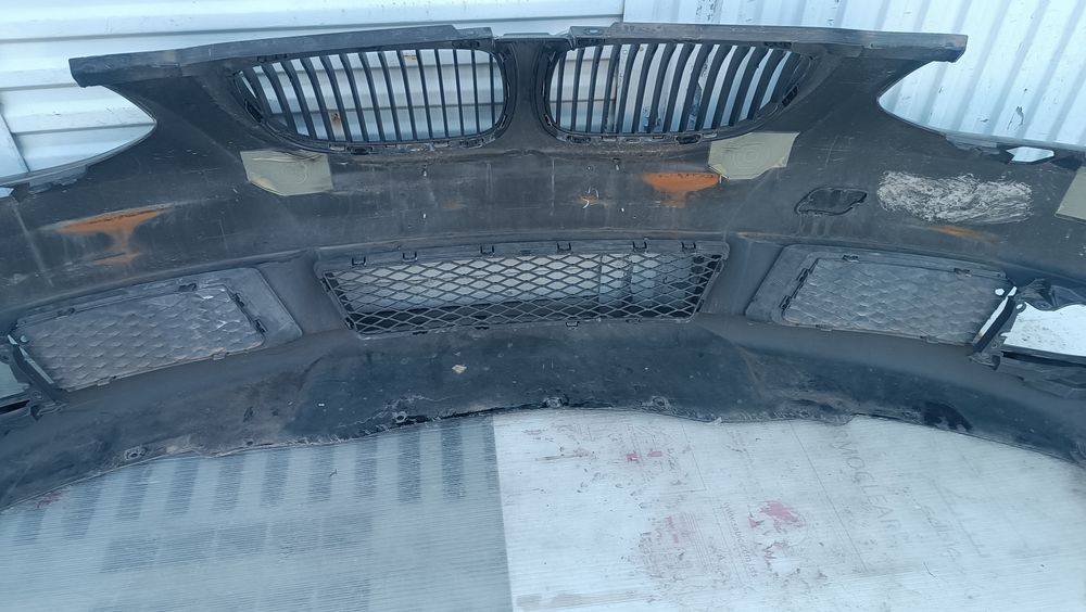 Vendo parachoque de frente BMW 3 series E90 91 93 M-SPORT