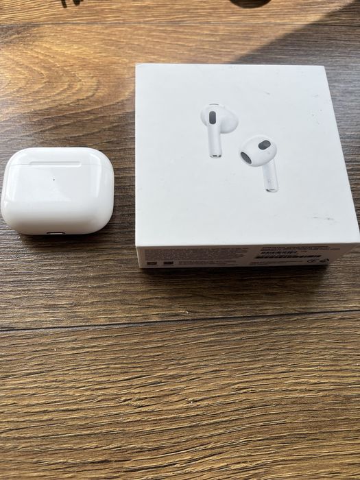 Apple Airpods 3.