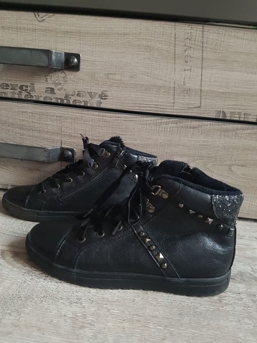 Czarne botki, wysokie tenisowki  z ćwiekami, lekko ocieplane 36, 23cm