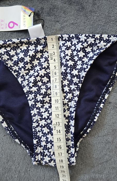 Купальник роздільний, квітковий принт, primark, xs-s розмір.