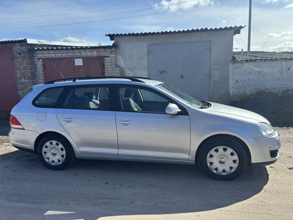Volkswagen Golf 5 2008  року